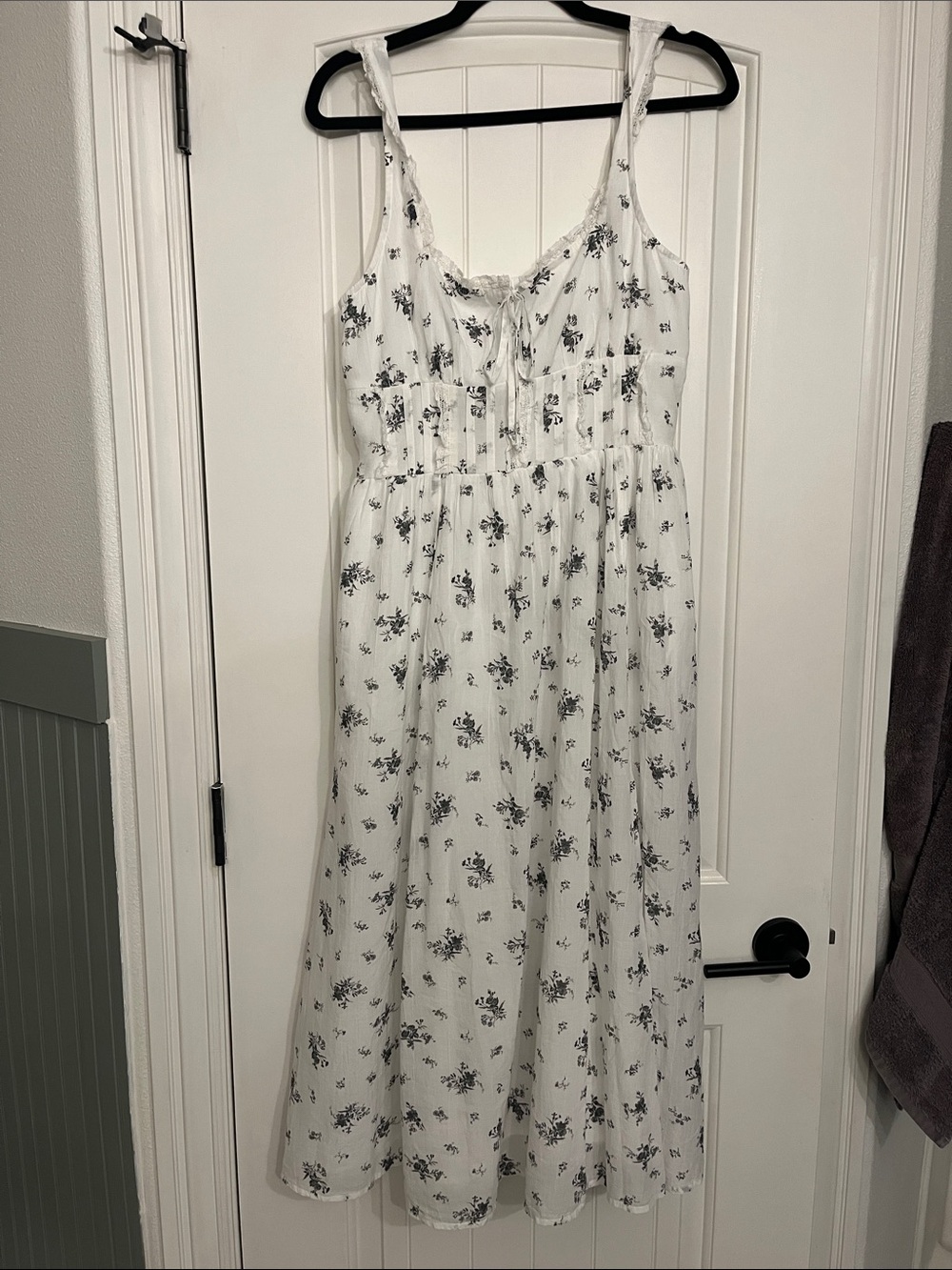 American Eagle Floral Midi Sundress